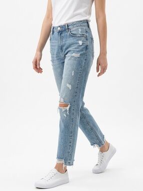 Rewash distressed jeans